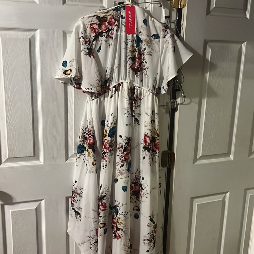 Dress - Picture 4 of 5